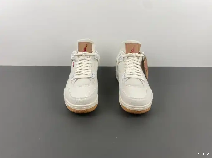 Reps TBK 4 x Air Jordan Levi's 'White' AO2571-100 0509